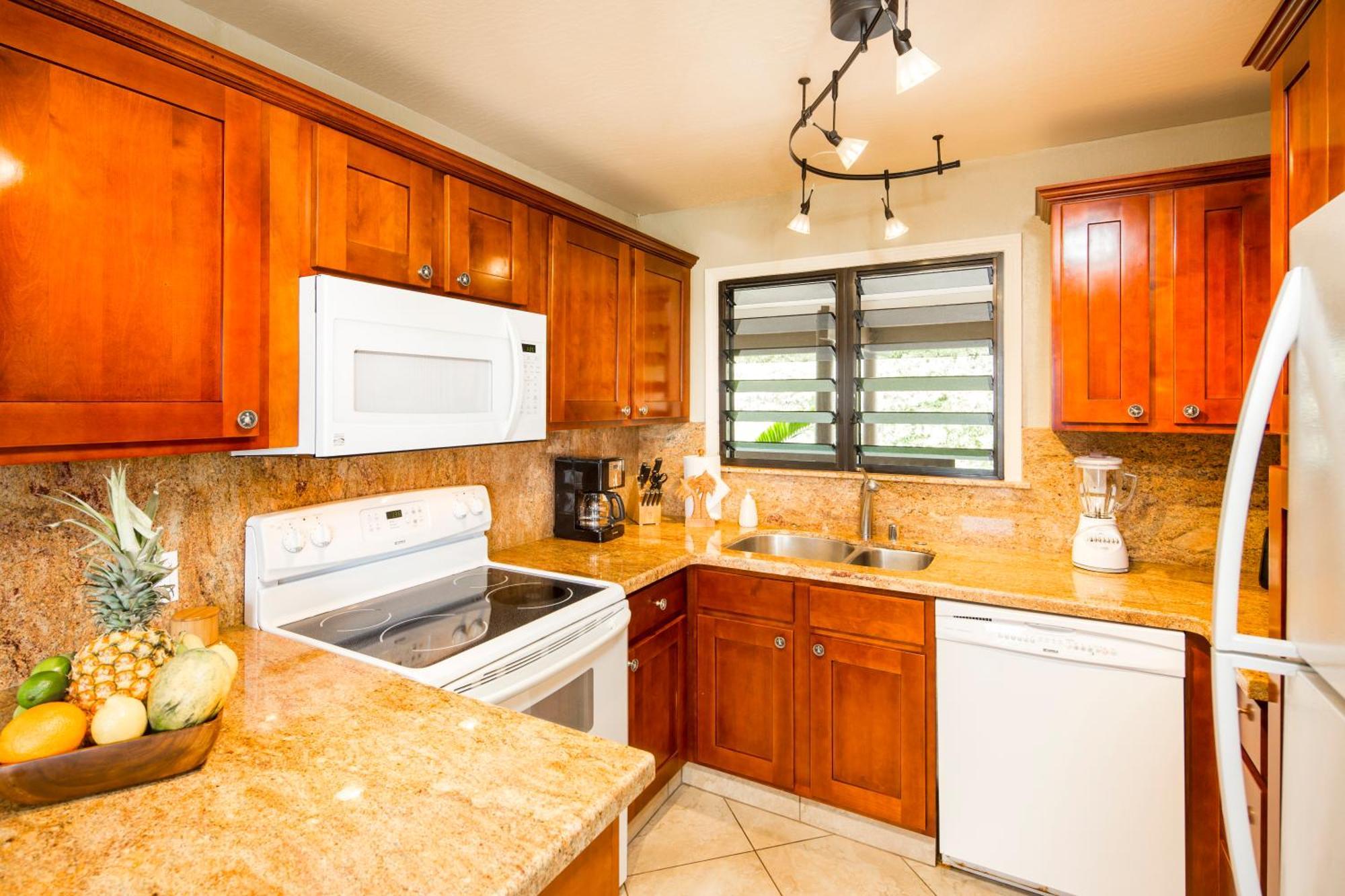 Castle Kaha Lani Resort Lihue Exterior photo